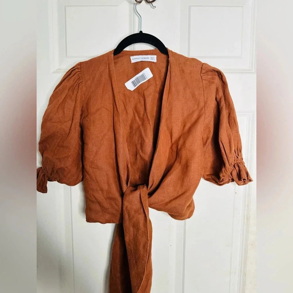 FAITHFULL The Brand NWOT Jamais Wrap Top in Chestnut small - Picture 2 of 6